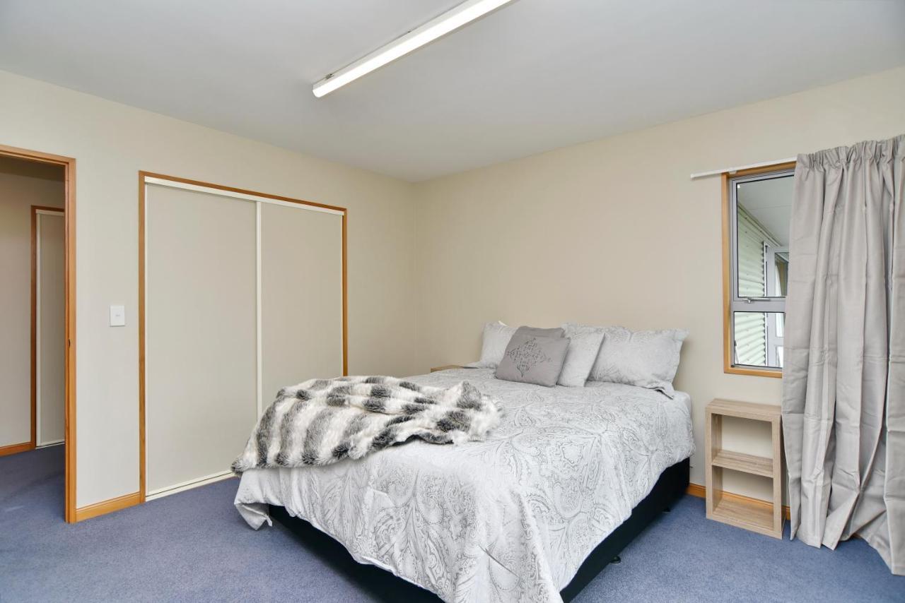 Watson Street - Bookahome Akaroa Exterior photo